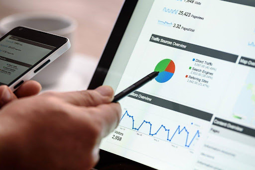 What is SEO in 2025 [Learn How AI & Generative Search Are Changing the Game]